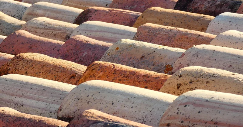 Matériaux et toitures : ce que le terroir change